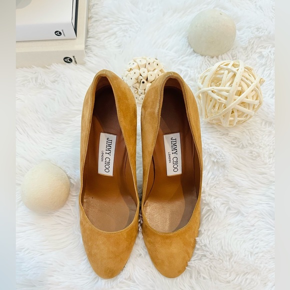 Jimmy Choo Brown Laria Suede Almond Toe Wood Heel Pump - Picture 2 of 9